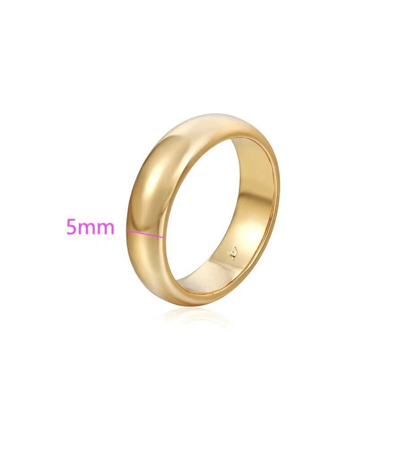 Gold ring with a 5mm measurement line on a white background